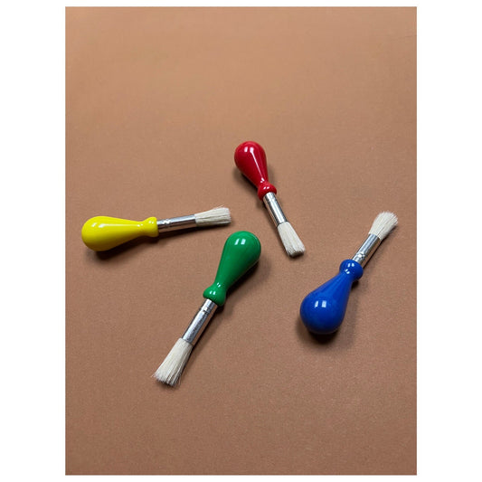 4 PEUTERPENSELEN ( PLASTIC)