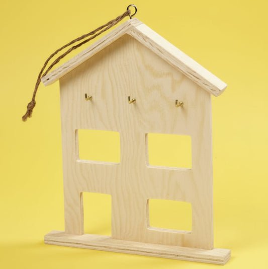 HOUTEN SLEUTELHUISJE